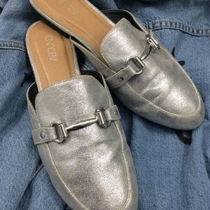 Abound silver mules.
